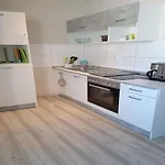 Apartment Ostseeperle Inkl Strandkorb Von Mai Bis September Und Waesche Set *