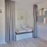 Ostseeperle Inkl Strandkorb Von Mai Bis September Und Waesche Set * Heiligenhafen