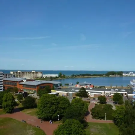 Ostseeperle Inkl Strandkorb Von Mai Bis September Und Waesche Set *