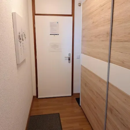 Daire Ostseeperle Inkl Strandkorb Von Mai Bis September Und Waesche Set *