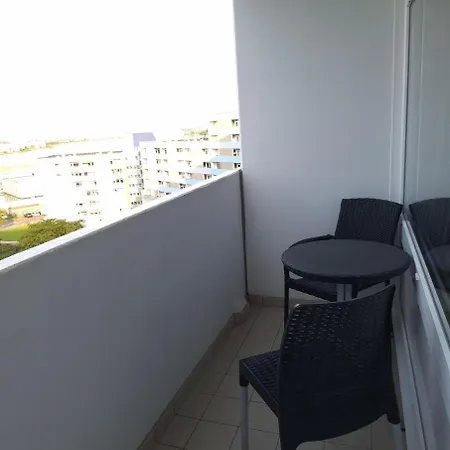 Daire Ostseeperle Inkl Strandkorb Von Mai Bis September Und Waesche Set *