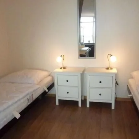 Ostseeperle Inkl Strandkorb Von Mai Bis September Und Waesche Set Heiligenhafen