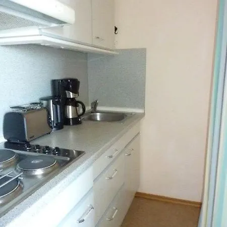 Daire Ostseeperle Inkl Strandkorb Von Mai Bis September Und Waesche Set *