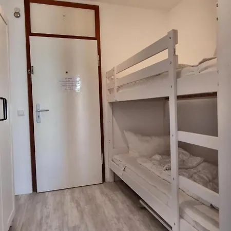 Ostseeperle Inkl Strandkorb Von Mai Bis September Und Waesche Set Heiligenhafen